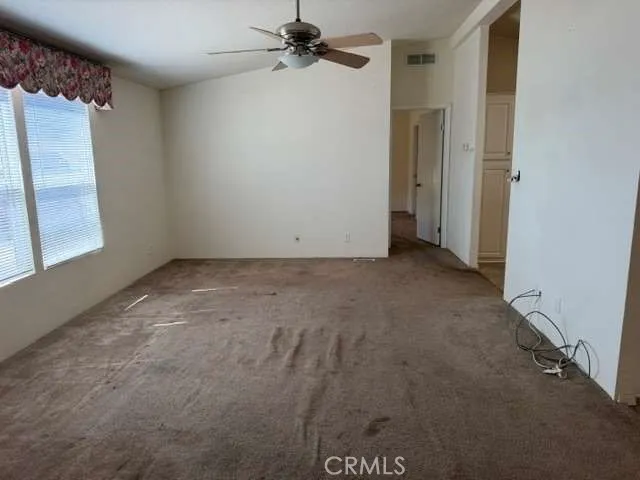 44744 Cornish Hemet, CA 92544
