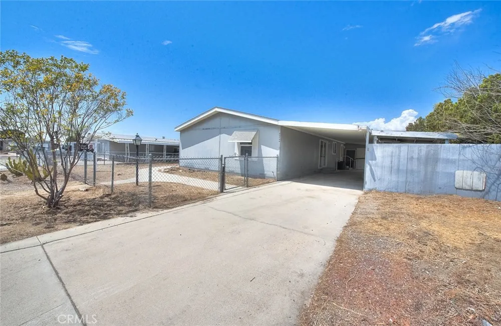 44744 Cornish Hemet, CA 92544