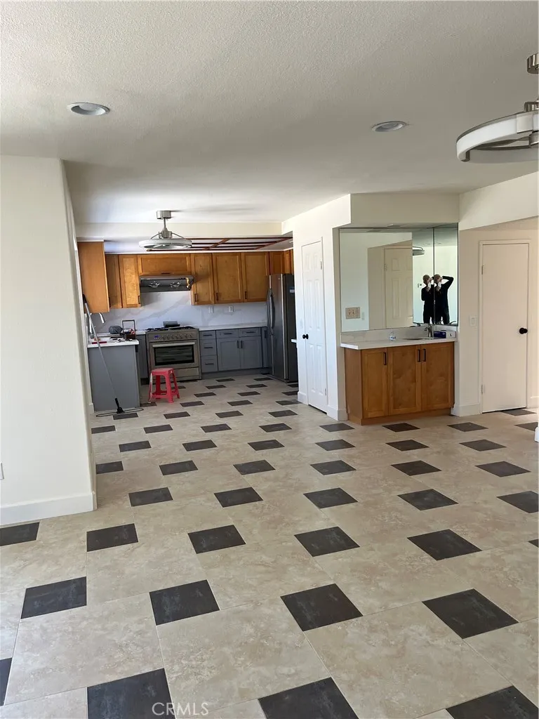 320 Woodruff Drive Walnut, CA 91789
