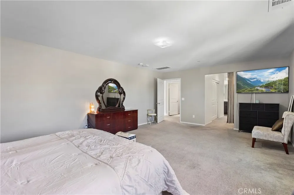 32486 Roman Warren Winchester, CA 92596