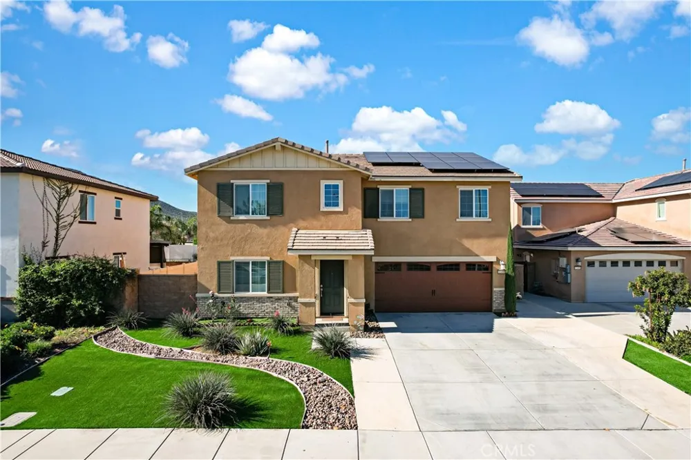 32486 Roman Warren Winchester, CA 92596