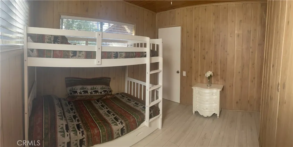 1545 Ross Street Wrightwood, CA 92397