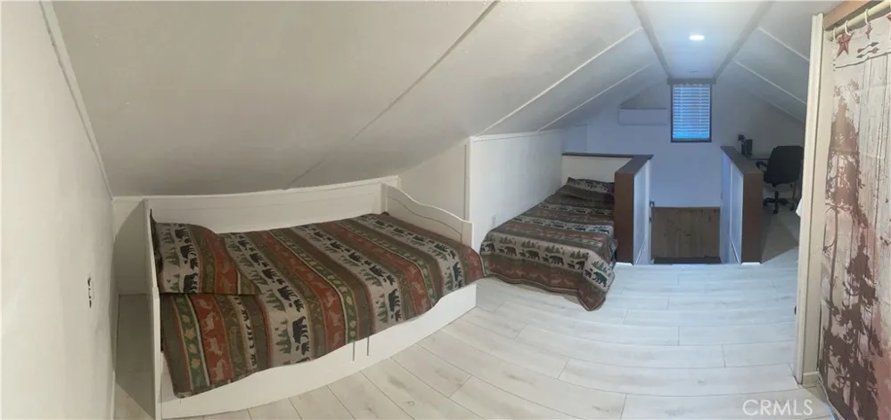 1545 Ross Street Wrightwood, CA 92397