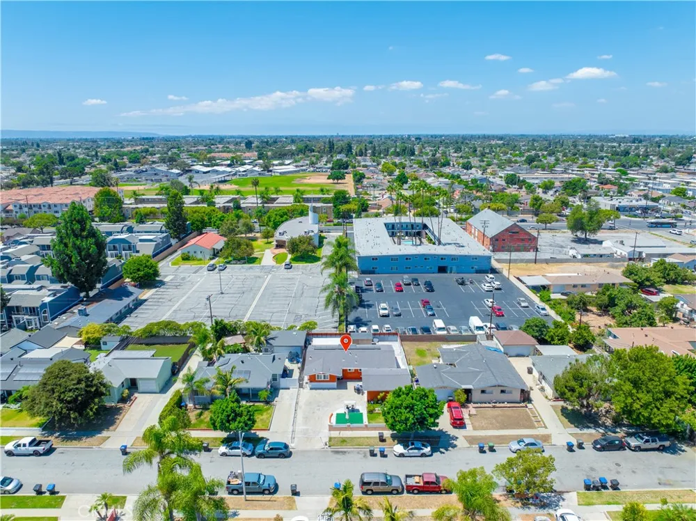 14715 Brink Norwalk, CA 90650