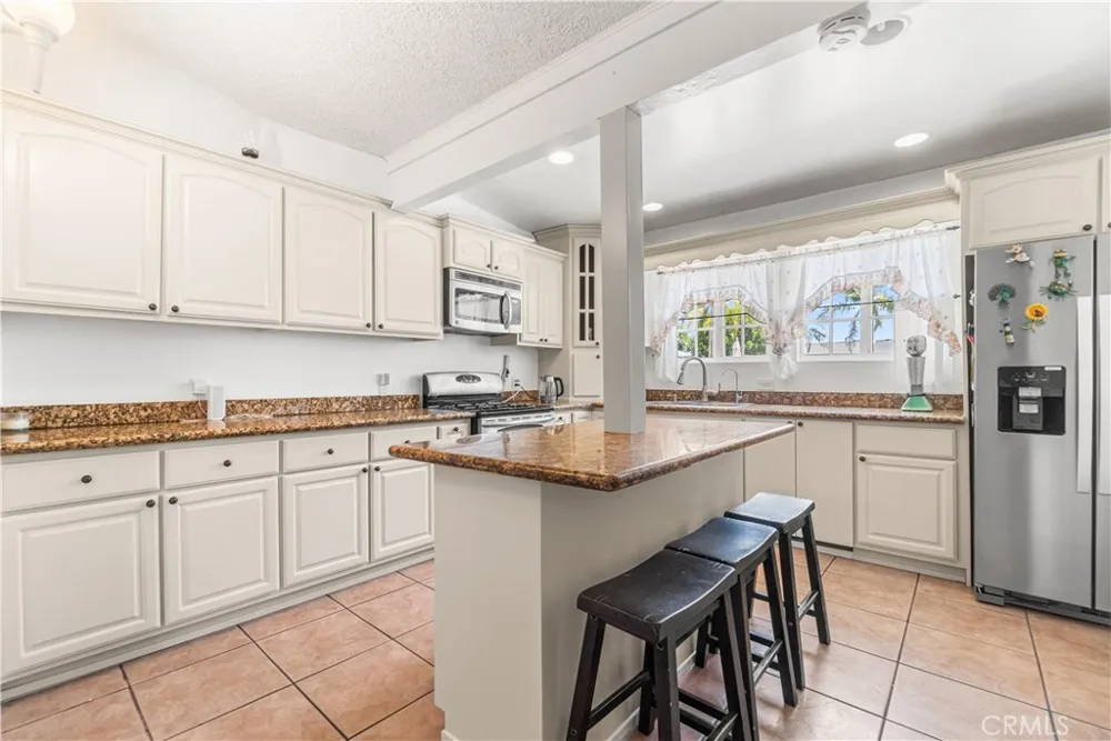 14715 Brink Norwalk, CA 90650