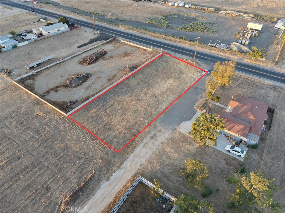 G STREET Perris, CA 92579