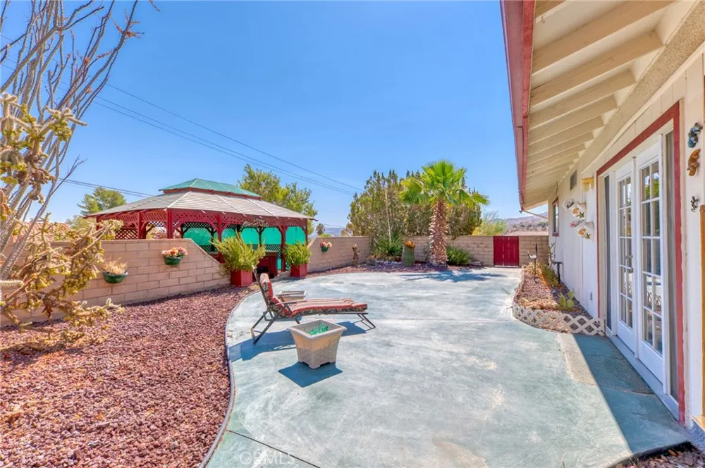 7515 Pinon Drive Yucca Valley, CA 92284
