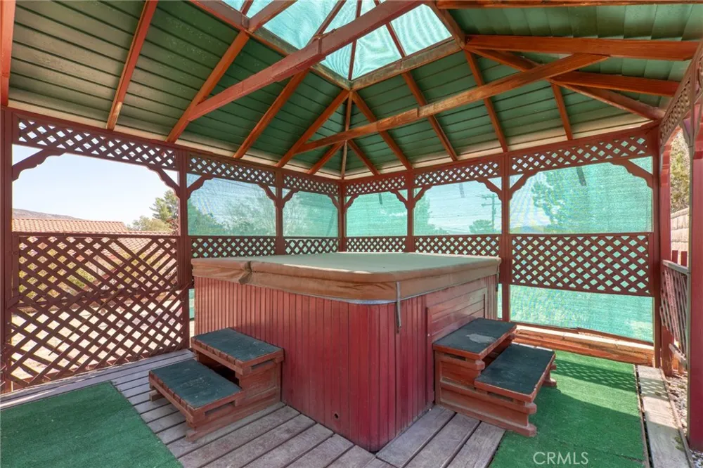 7515 Pinon Drive Yucca Valley, CA 92284