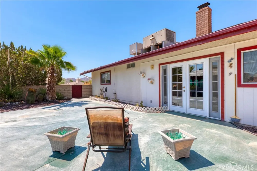 7515 Pinon Drive Yucca Valley, CA 92284