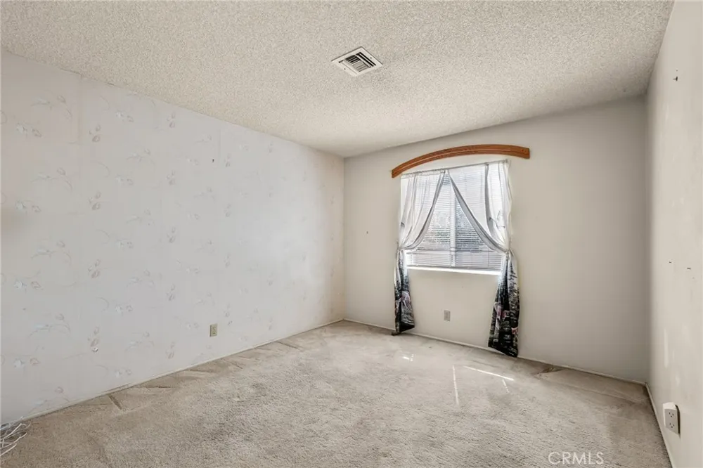 7515 Pinon Drive Yucca Valley, CA 92284