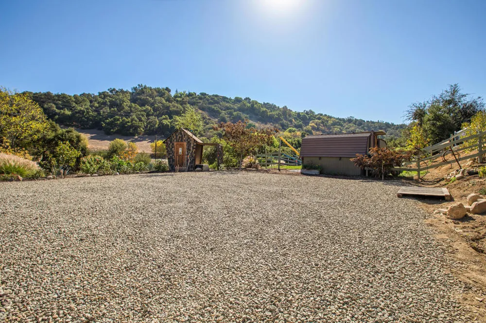 320 Barbara Street Ojai, CA 93023