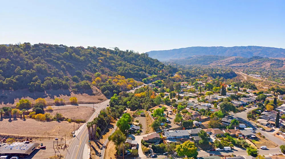 320 Barbara Street Ojai, CA 93023