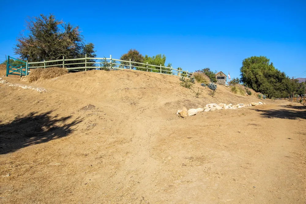 320 Barbara Street Ojai, CA 93023