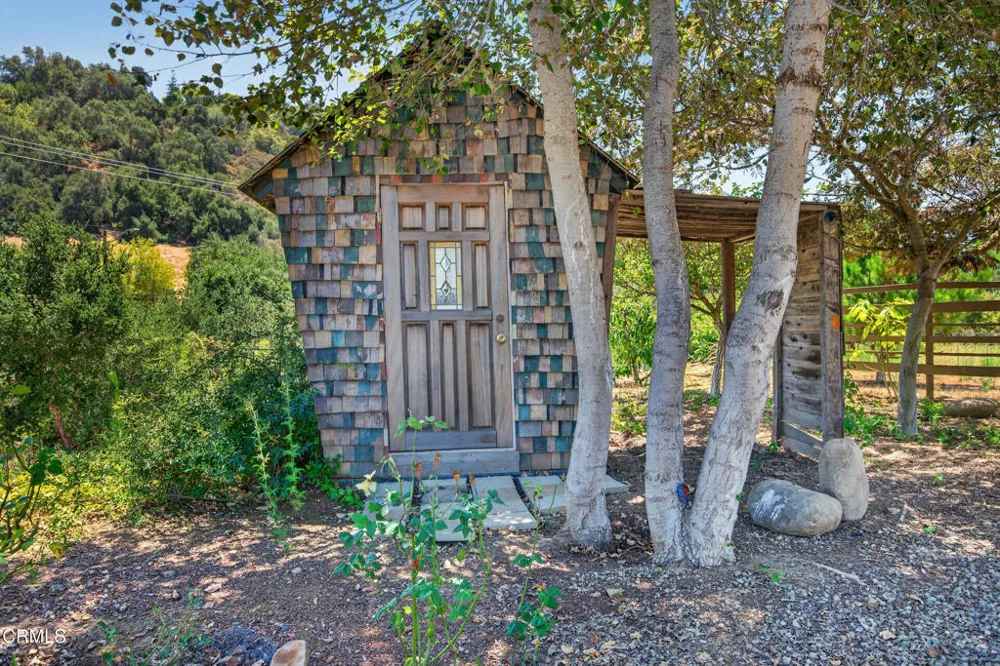 320 Barbara Street Ojai, CA 93023