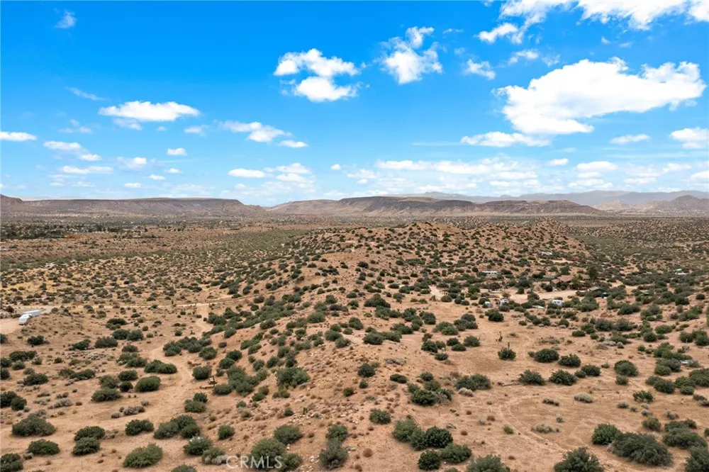 2816 Orange Trail Pioneertown, CA 92268