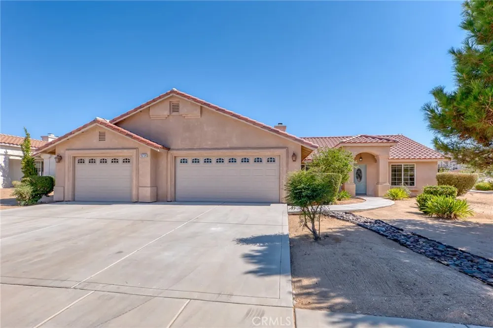 56739 Taos Circle Yucca Valley, CA 92284