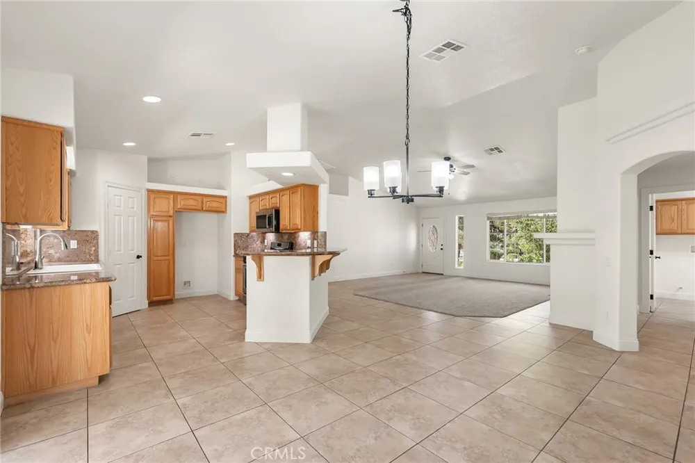 56739 Taos Circle Yucca Valley, CA 92284