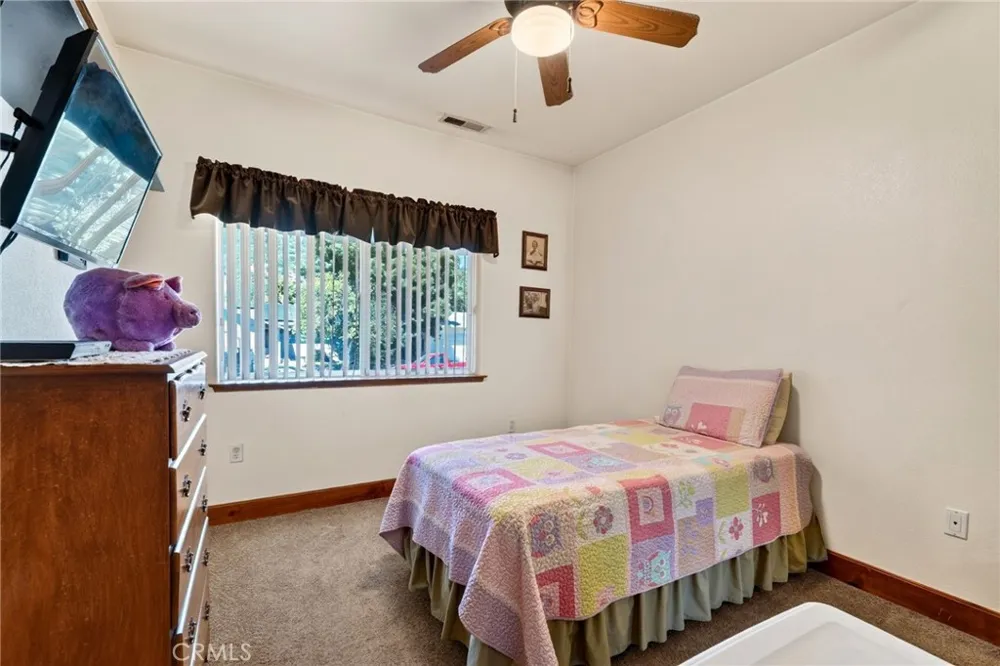 13297 Anchor Village Clearlake Oaks, CA 95423