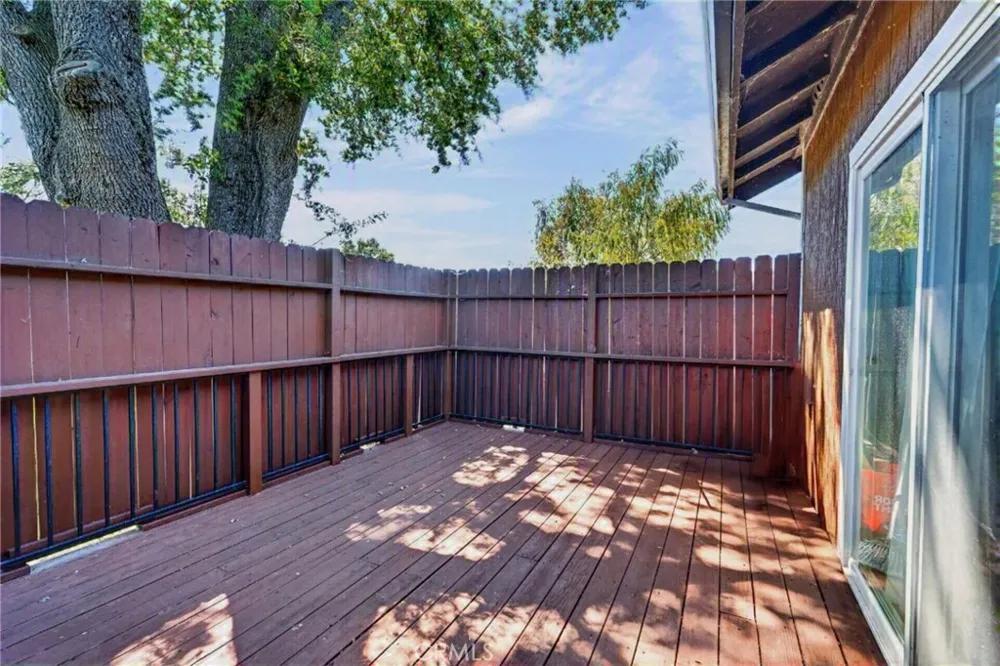 13297 Anchor Village Clearlake Oaks, CA 95423