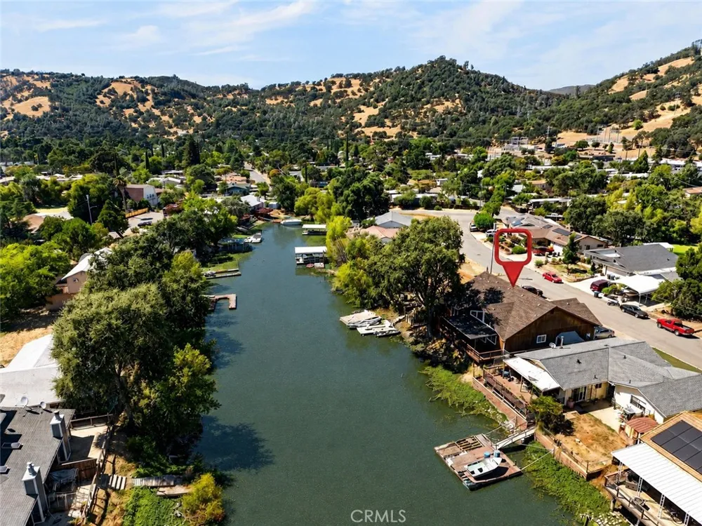 13297 Anchor Village Clearlake Oaks, CA 95423
