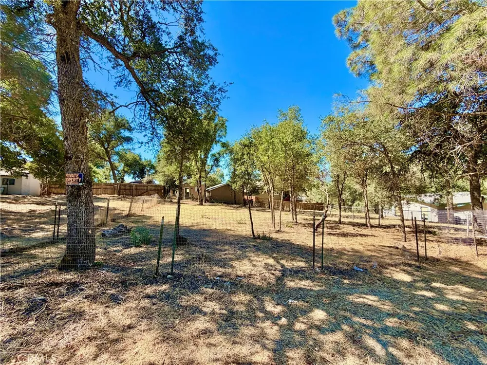 15939 20th Clearlake, CA 95422