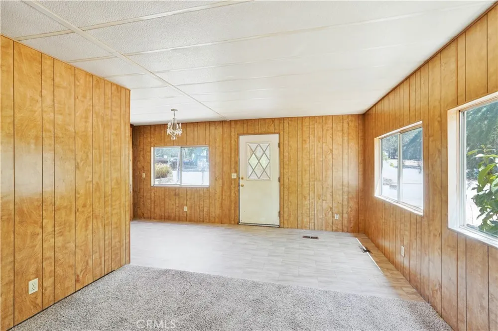15993 27th Clearlake, CA 95422