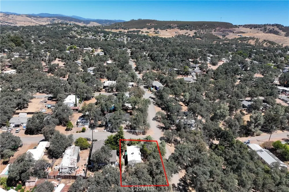 15993 27th Clearlake, CA 95422