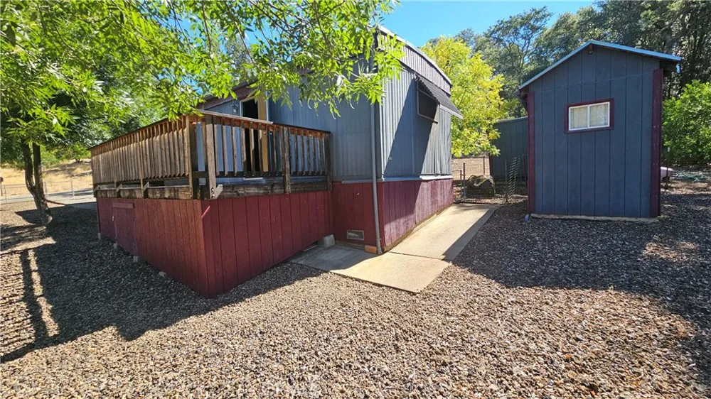 15535 23rd Avenue Clearlake, CA 95422