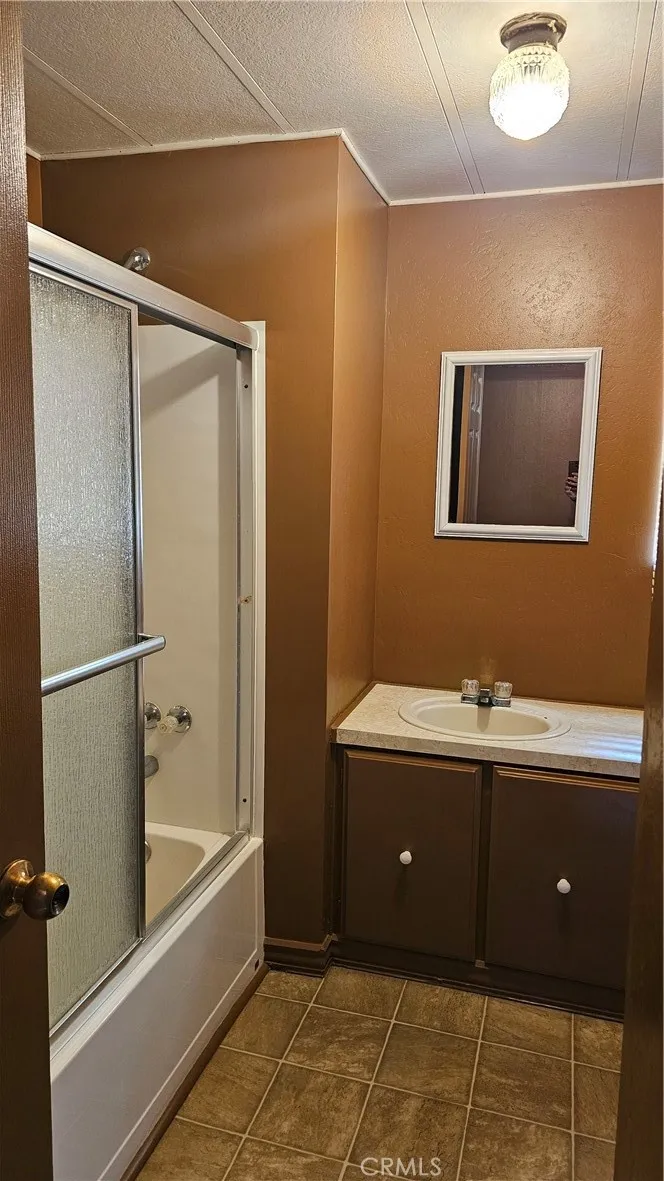 15535 23rd Avenue Clearlake, CA 95422