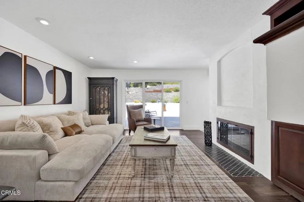 2311 Silver Spring Drive Westlake Village, CA 91361