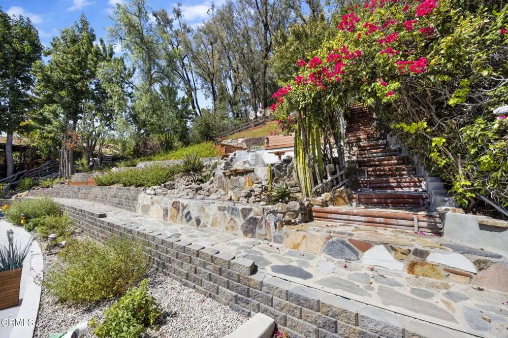 2311 Silver Spring Drive Westlake Village, CA 91361