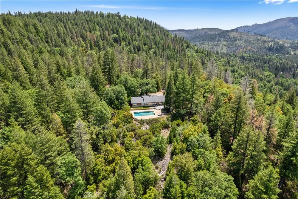 10401 Rosa Kelseyville, CA 95451