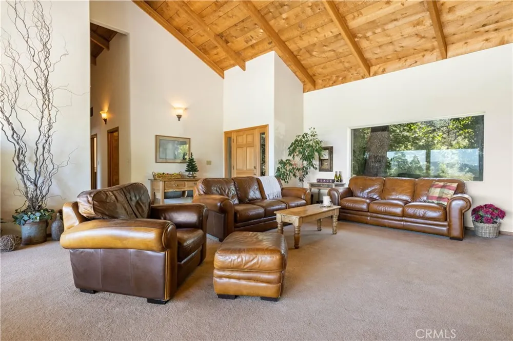 10401 Rosa Kelseyville, CA 95451