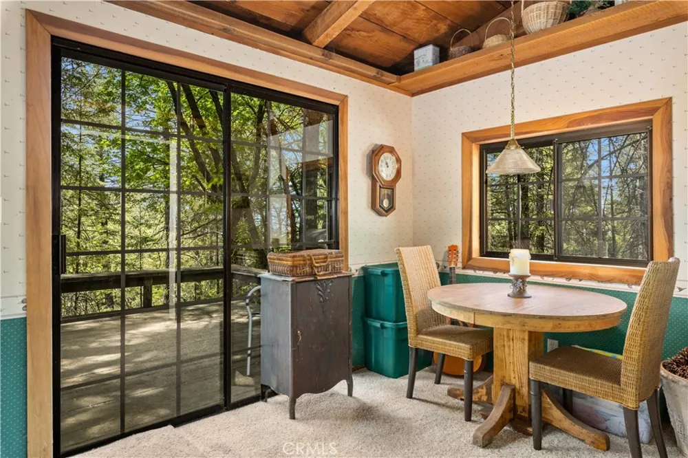 10401 Rosa Kelseyville, CA 95451