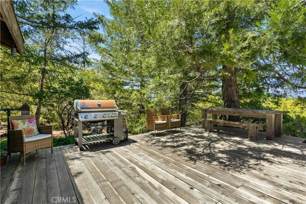 10401 Rosa Kelseyville, CA 95451