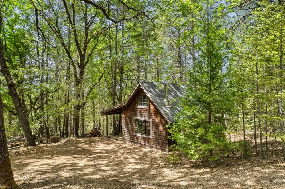 10401 Rosa Kelseyville, CA 95451