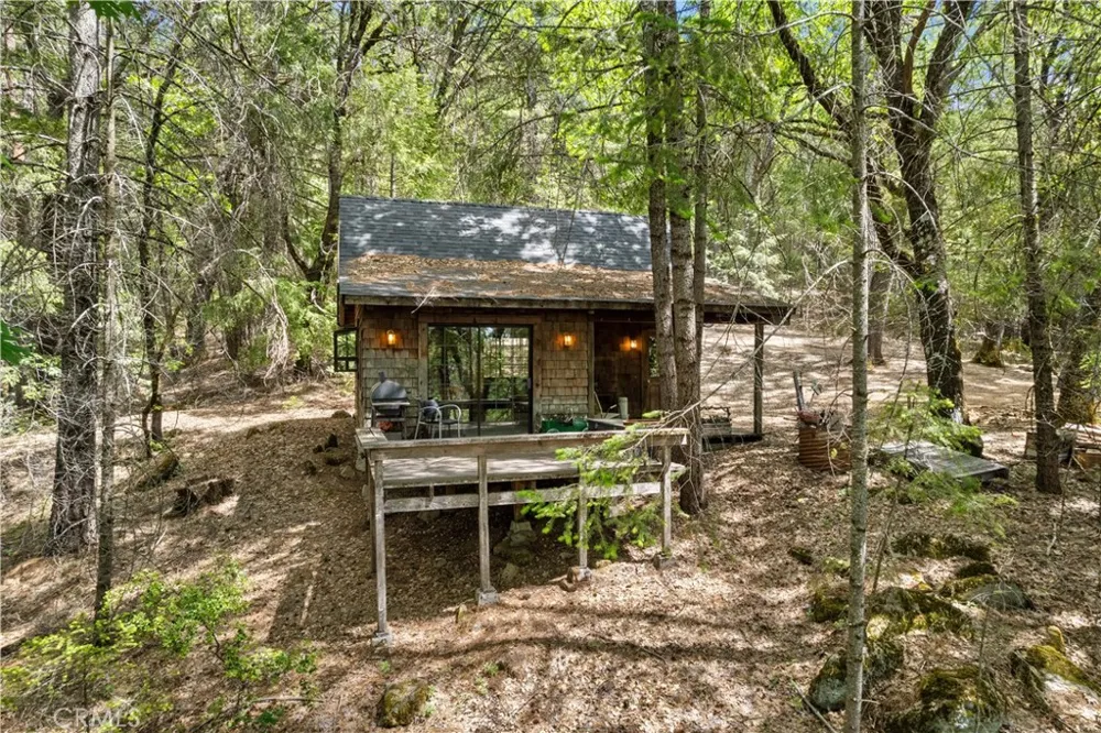 10401 Rosa Kelseyville, CA 95451