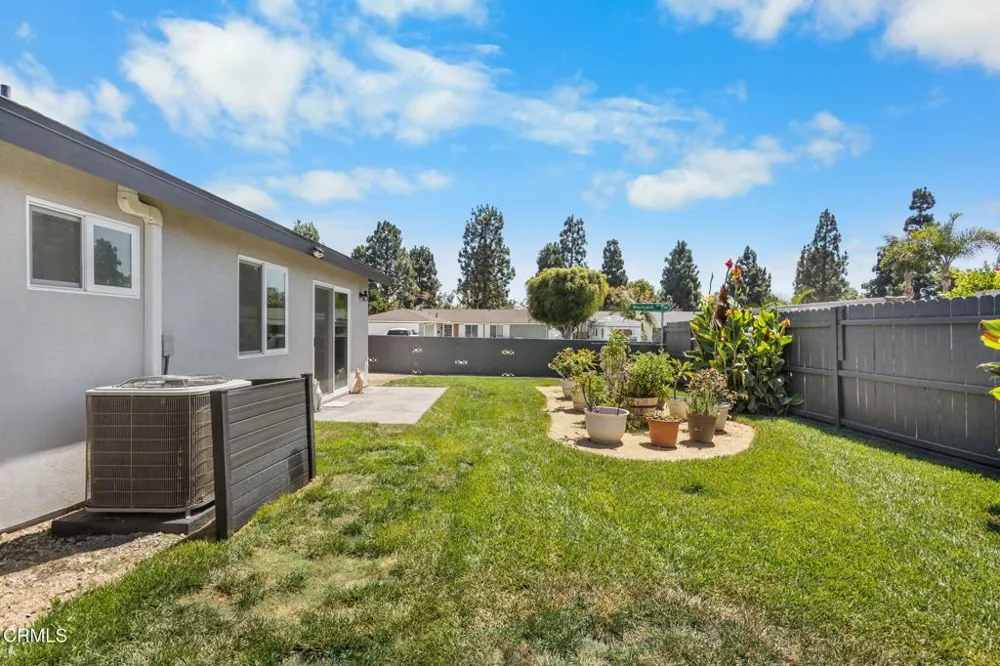 817 Calle La Sombra Camarillo, CA 93010