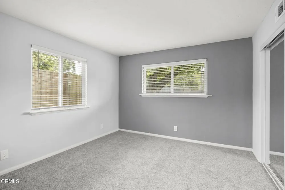 594 S La Luna Avenue Ojai, CA 93023