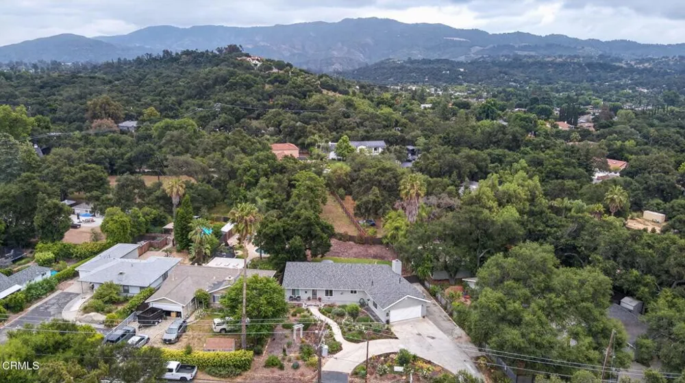 594 S La Luna Avenue Ojai, CA 93023