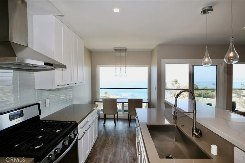 694 Coast #5 Laguna Beach, CA 92651