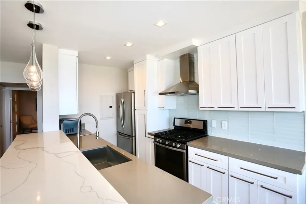 694 Coast #5 Laguna Beach, CA 92651