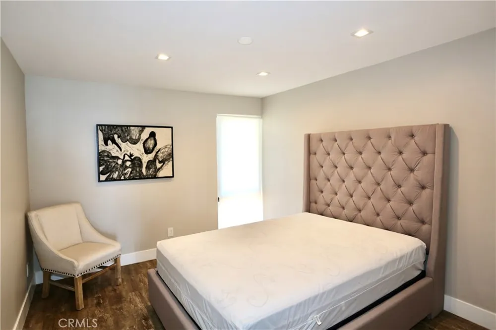 694 Coast #5 Laguna Beach, CA 92651