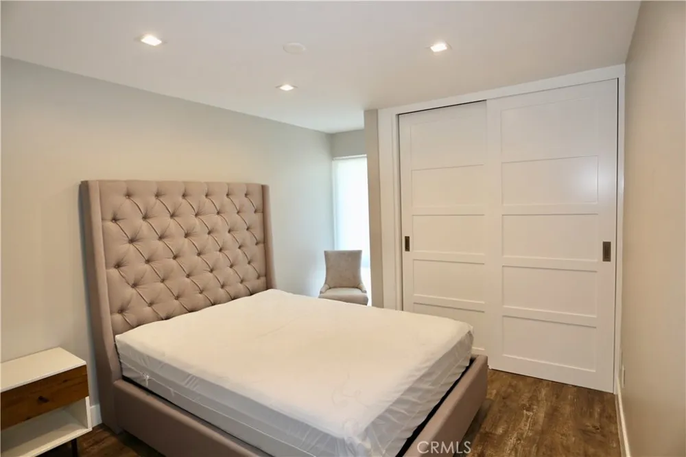 694 Coast #5 Laguna Beach, CA 92651