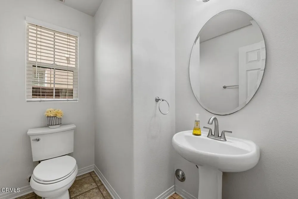 313 E Clara Street E Port Hueneme, CA 93041