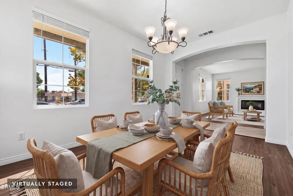 313 E Clara Street E Port Hueneme, CA 93041