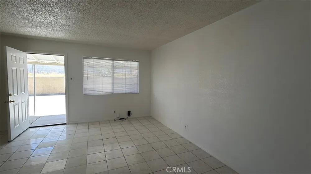 322 Maxine Avenue #1 Barstow, CA 92311