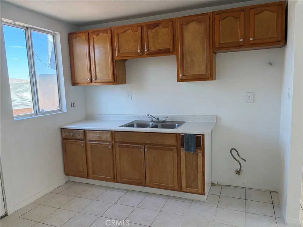 322 Maxine Avenue #1 Barstow, CA 92311