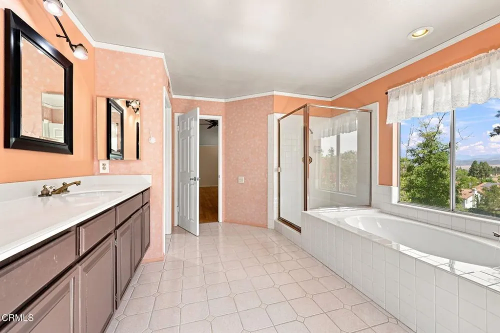 12675 Misty Grove Street Moorpark, CA 93021