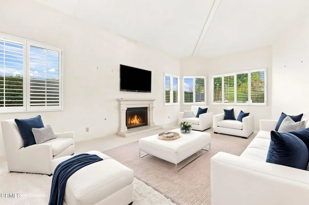 12675 Misty Grove Street Moorpark, CA 93021